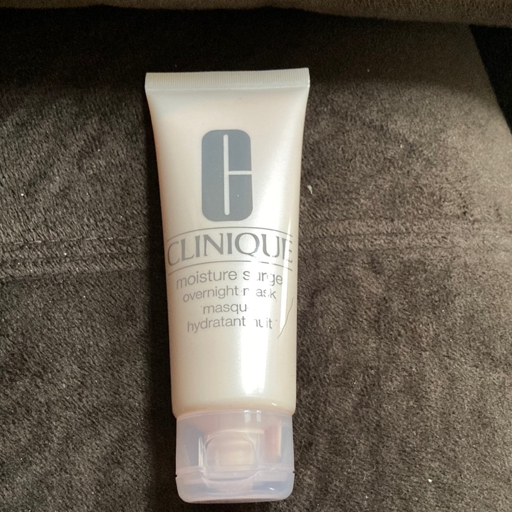 Brand new Clinique moisture surge overnight mask